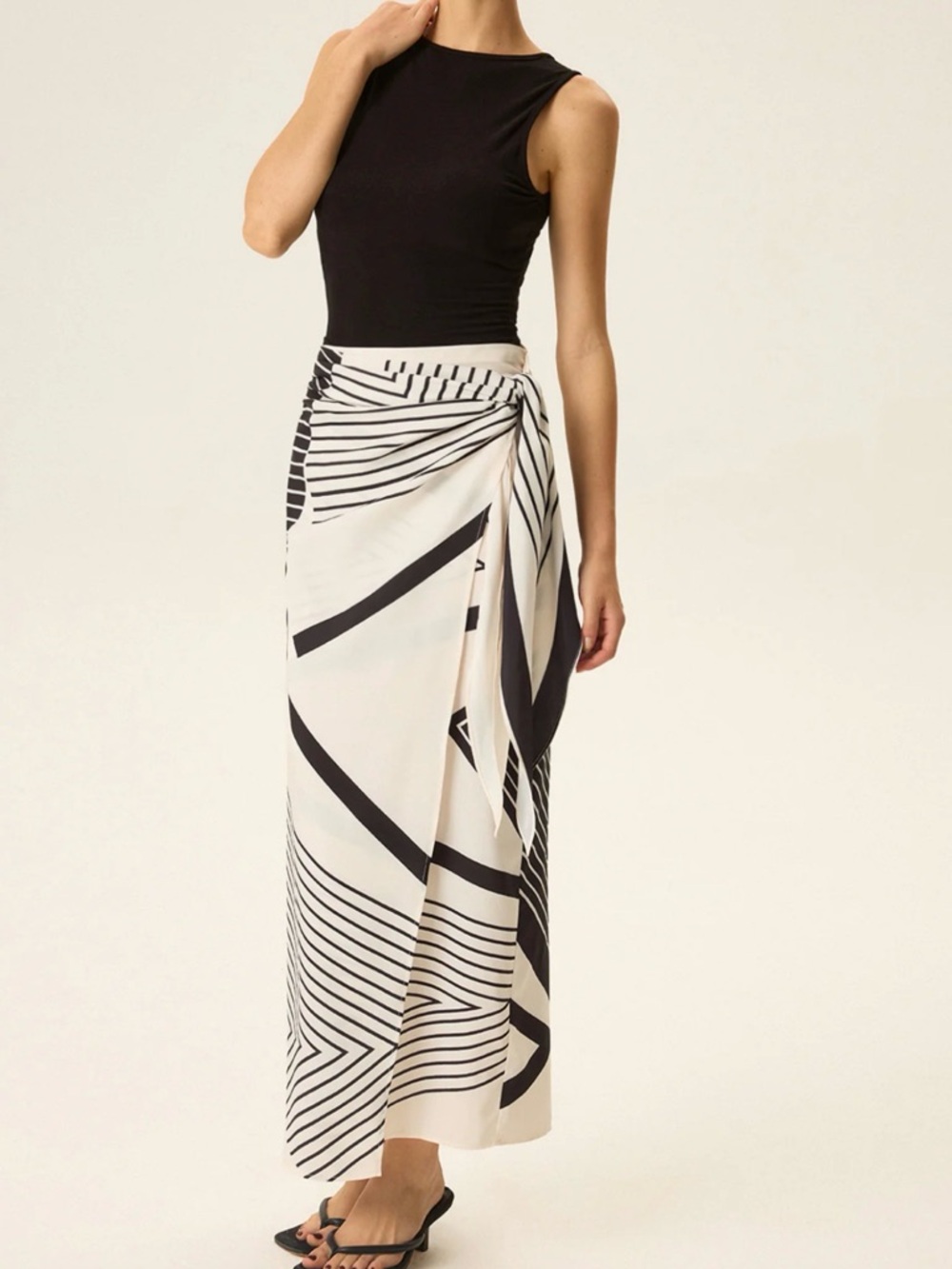 NWT Commense Print Wrap Skirt – S (From Set, Skirt Only) - Picture 2 of 7